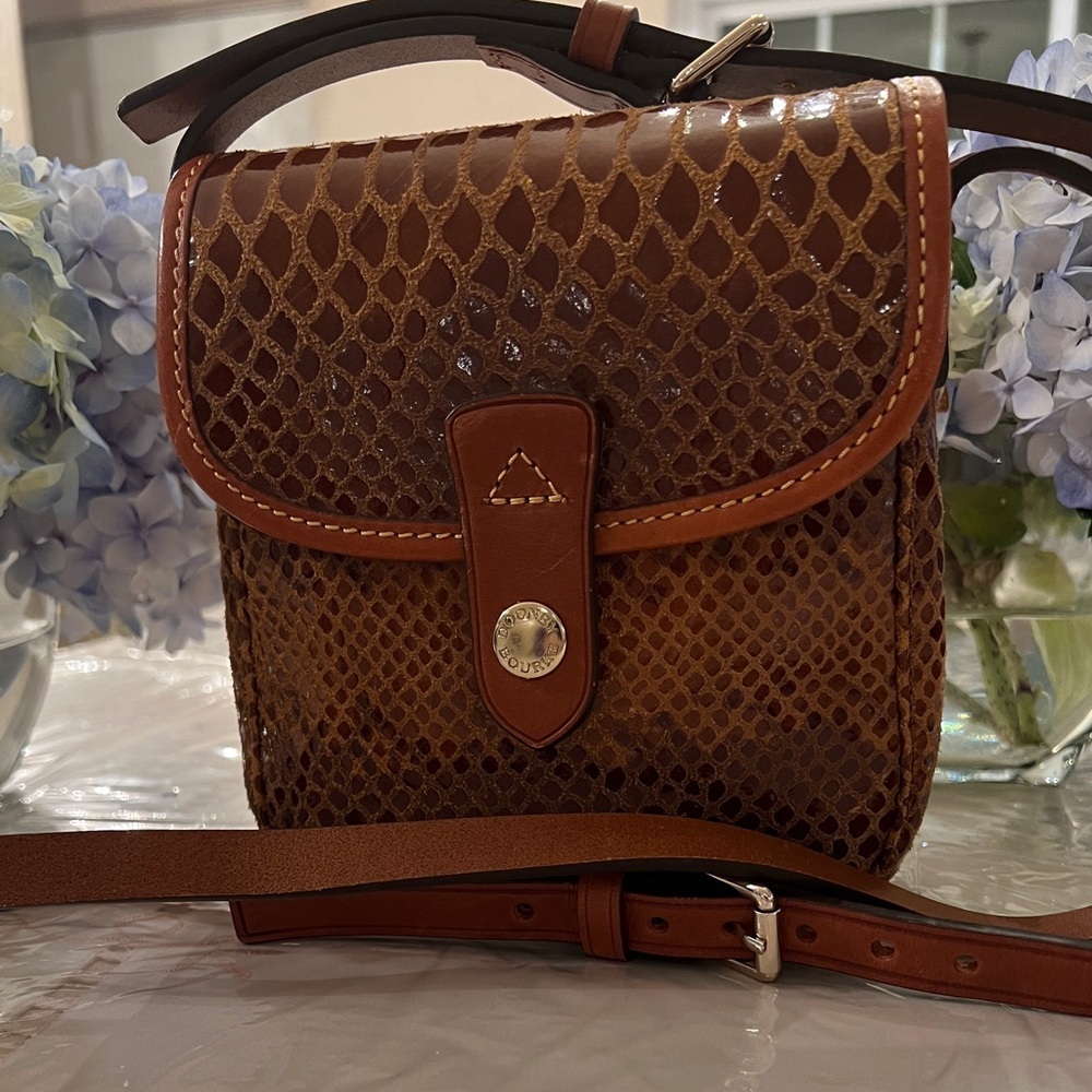 Dooney & Bourke Vintage Snakeskin North South Crossbody EUC - Picture 11 of 11